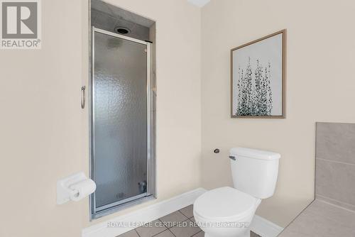 5890 Tampico Way, Mississauga, ON - Indoor Photo Showing Bathroom
