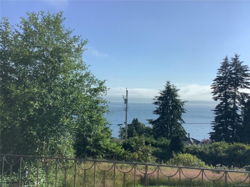 395 2Nd St, Sointula, BC 