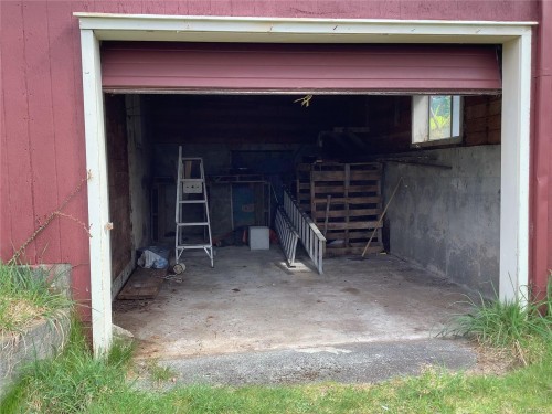 395 2Nd St, Sointula, BC 