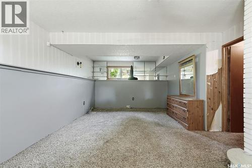 158 Read Avenue, Regina, SK - Indoor