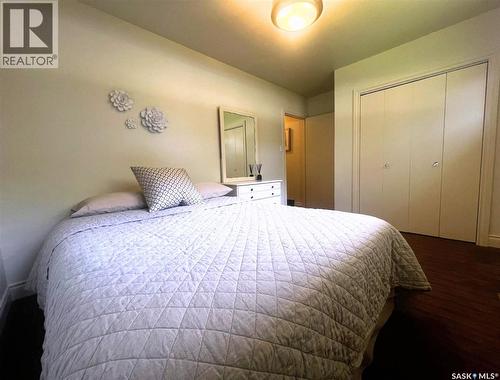 1183 George Street E, Swift Current, SK - Indoor Photo Showing Bedroom