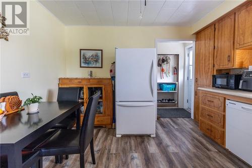 581 Avery Drive, Espanola, ON - Indoor Photo Showing Kitchen