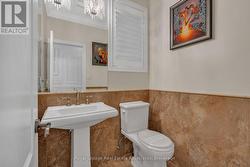 Powder room - 