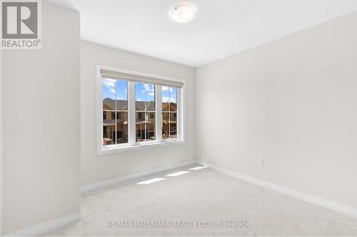 16 Crossmore Crescent, Cambridge, ON - Indoor Photo Showing Other Room