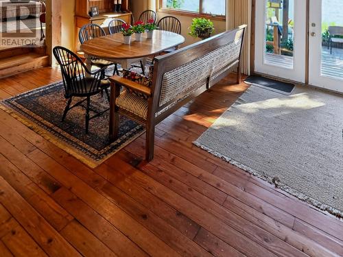 123 Canfield Rd, Kenora, ON - Indoor