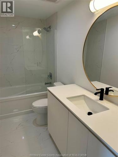 3320 Stella Crescent Unit# 212, Windsor, ON - Indoor Photo Showing Bathroom