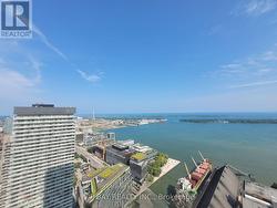 5505 - 138 DOWNES STREET Toronto, ON M5E 0E4