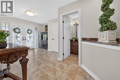 160 Wills Crescent, Binbrook, ON - Indoor Photo Showing Other Room