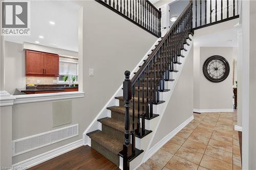 160 Wills Crescent, Binbrook, ON - Indoor Photo Showing Other Room