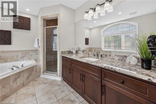 160 Wills Crescent, Binbrook, ON - Indoor Photo Showing Bathroom