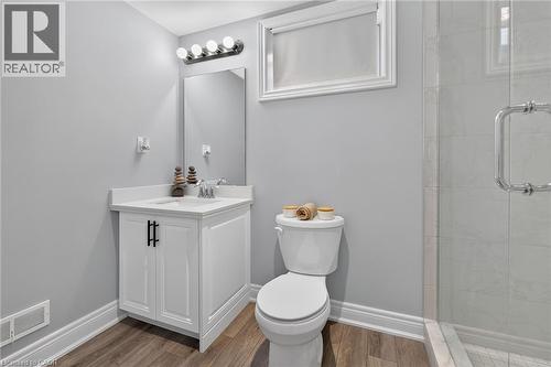 160 Wills Crescent, Binbrook, ON - Indoor Photo Showing Bathroom
