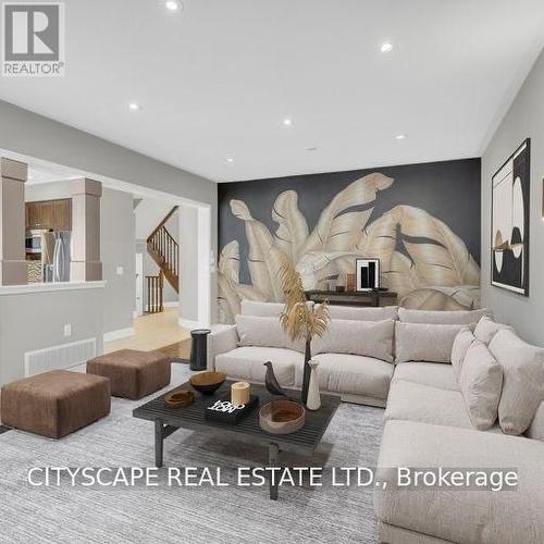 3349 Hedley Road, Burlington, ON - Indoor Photo Showing Living Room