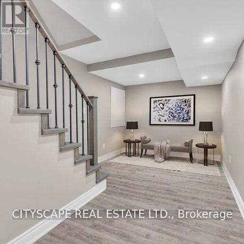 3349 Hedley Road, Burlington, ON - Indoor Photo Showing Other Room
