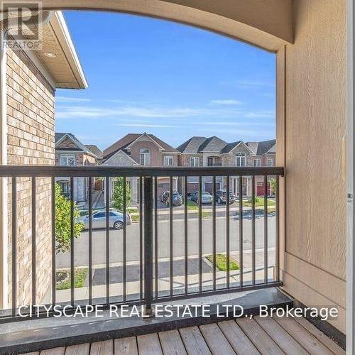 3349 Hedley Road, Burlington, ON - Outdoor With Balcony