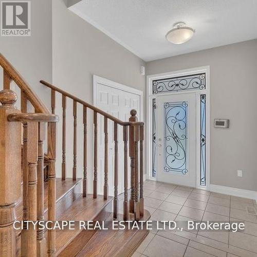 3349 Hedley Road, Burlington, ON - Indoor Photo Showing Other Room