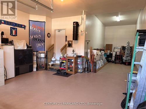 2020 Solar Place, Oshawa, ON - Indoor