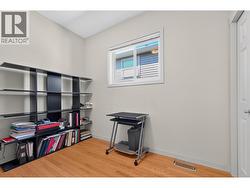 Secondary bedroom/office on the upper level - 