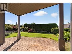 Cedars provide privacy from the alleyway - 
