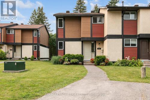 68 - 82 MCCLINTOCK WAY  Ottawa, ON K2L 2A2