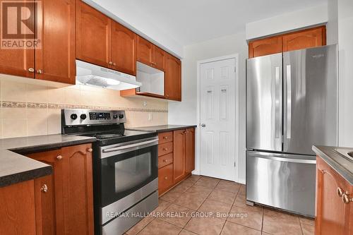 144 Trail Side Circle, Ottawa, ON - Indoor Photo Showing Kitchen With Stainless Steel Kitchen