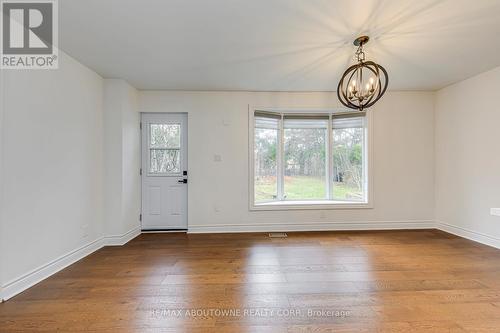 2565 Windjammer Road, Mississauga, ON - Indoor Photo Showing Other Room