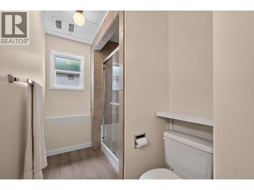 Full bathroom on the lower level - 602 Glenmeadows Road, Kelowna, BC - Indoor Photo Showing Bathroom