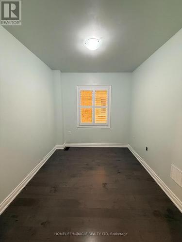 21 Valleyscape Trail, Caledon, ON - Indoor Photo Showing Other Room