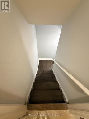 21 Valleyscape Trail, Caledon, ON - Indoor Photo Showing Other Room