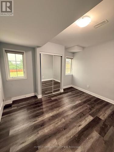 21 Valleyscape Trail, Caledon, ON - Indoor Photo Showing Other Room