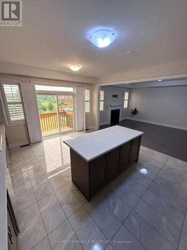 21 Valleyscape Trail, Caledon, ON - Indoor Photo Showing Other Room