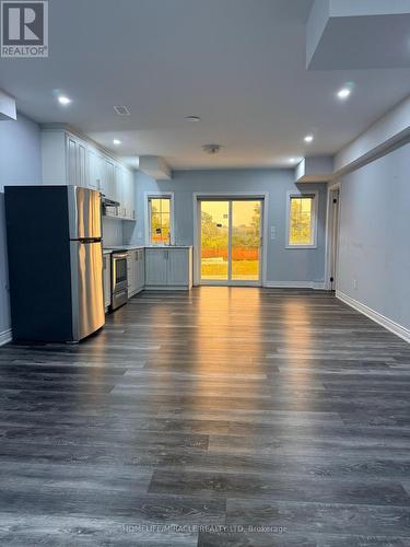 21 Valleyscape Trail, Caledon, ON - Indoor
