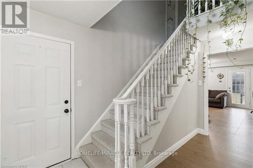 2245 Pathfinder Drive, Burlington, ON - Indoor Photo Showing Other Room
