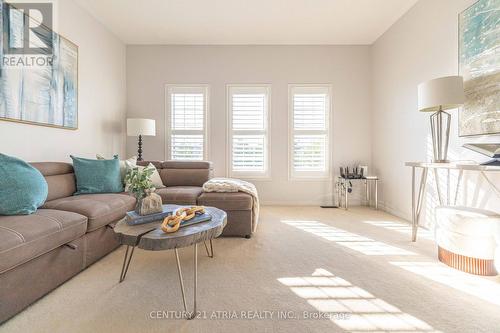 21 TREEGROVE CRESCENT  Brampton, ON L7A 0K4