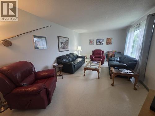 2050-2052 Maple Crescent, Masset, BC - Indoor Photo Showing Living Room