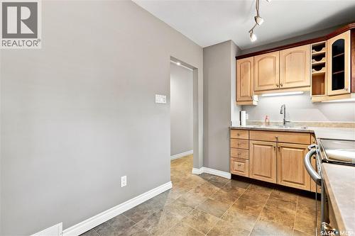 818 5Th Street E, Saskatoon, SK - Indoor Photo Showing Kitchen