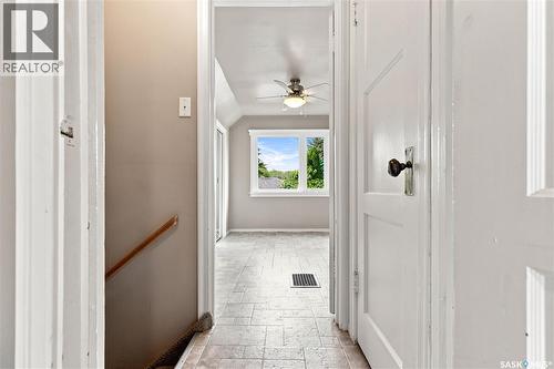 818 5Th Street E, Saskatoon, SK - Indoor Photo Showing Other Room