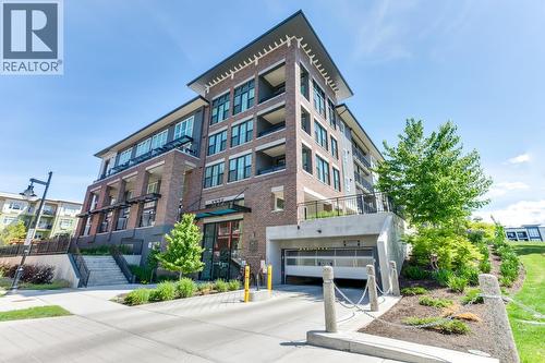 1775 Chapman Place Unit# 102  Kelowna, BC V1Y 0G3