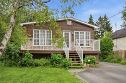 85 20e Avenue  Sainte-Marthe-Sur-Le-Lac, QC J0N 1P0