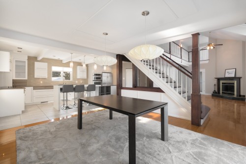 Salle à manger - 4452 Rue Du Mont-Blanc, Ascot Corner, QC - Indoor Photo Showing Living Room With Fireplace