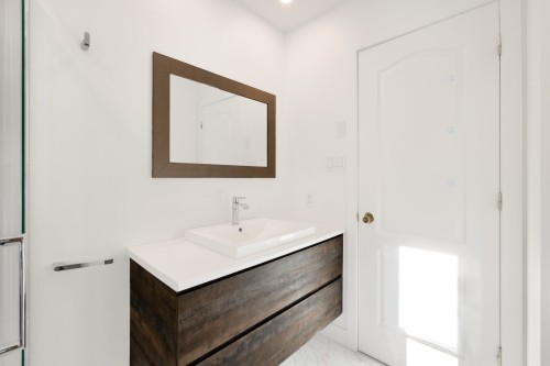Salle de bains - 4452 Rue Du Mont-Blanc, Ascot Corner, QC - Indoor Photo Showing Bathroom