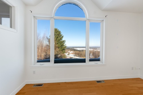 Chambre à coucher - 4452 Rue Du Mont-Blanc, Ascot Corner, QC - Indoor Photo Showing Other Room