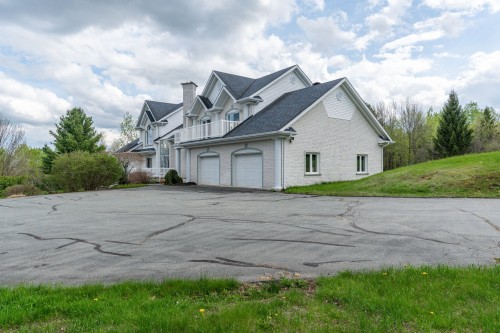 Garage - 4452 Rue Du Mont-Blanc, Ascot Corner, QC - Outdoor