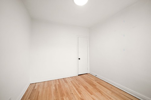 Bedroom - 17-3955 Av. Dupuis, Montréal (Côte-Des-Neiges/Notre-Dame-De-Grâce), QC - Indoor Photo Showing Other Room