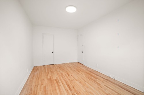 Bedroom - 17-3955 Av. Dupuis, Montréal (Côte-Des-Neiges/Notre-Dame-De-Grâce), QC - Indoor Photo Showing Other Room