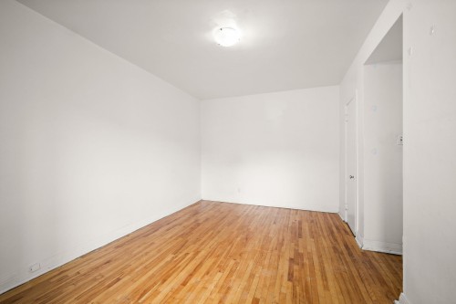 Bedroom - 5-3975 Av. Dupuis, Montréal (Côte-Des-Neiges/Notre-Dame-De-Grâce), QC - Indoor Photo Showing Other Room