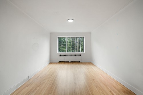 Living Room - 16-3975 Av. Dupuis, Montréal (Côte-Des-Neiges/Notre-Dame-De-Grâce), QC - Indoor Photo Showing Other Room