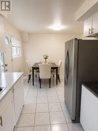 3145 Mallbridge Crescent, Mississauga, ON - Indoor