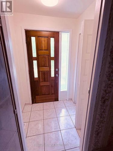 3145 Mallbridge Crescent, Mississauga, ON - Indoor Photo Showing Bathroom