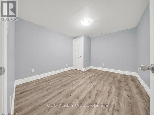 39 Baintree Way, Cambridge, ON - Indoor Photo Showing Other Room