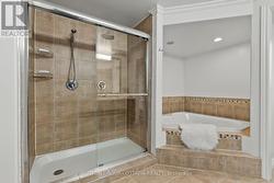 Ensuite Bathroom - 